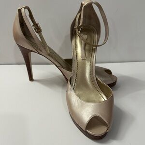 Nine West Peep-Toe Heels in Gold